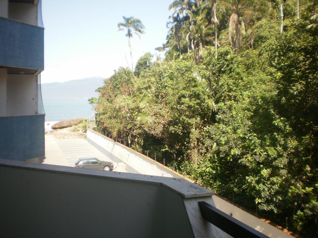 Apartamento Beira Mar Caraguatatuba Exterior photo